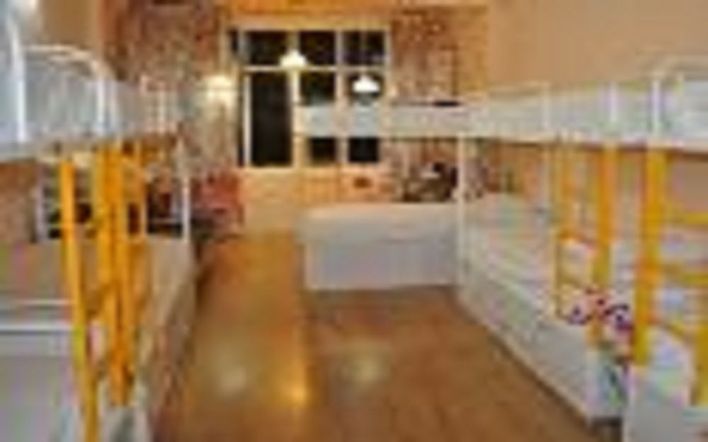 Готель Reddoorz @ Pham Ngu Lao Street 4 Хошимін Екстер'єр фото