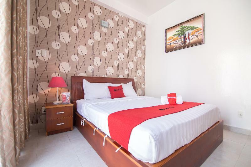 Готель Reddoorz @ Pham Ngu Lao Street 4 Хошимін Екстер'єр фото